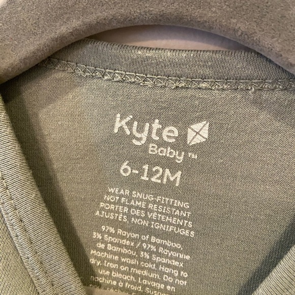 Kyte BABY Silly Goose Print Romper - Picture 2 of 2